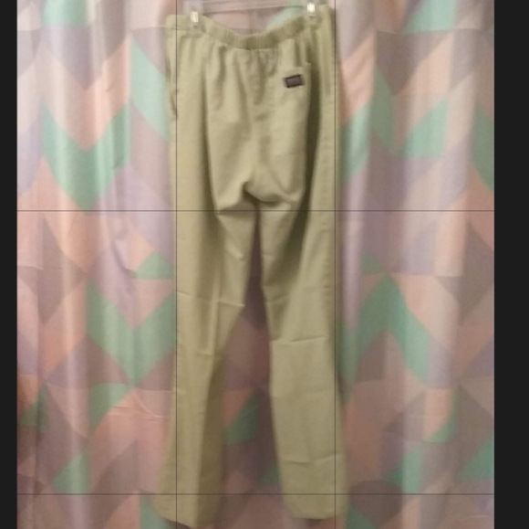 Lime colored scrub pants - Picture 2 of 2
